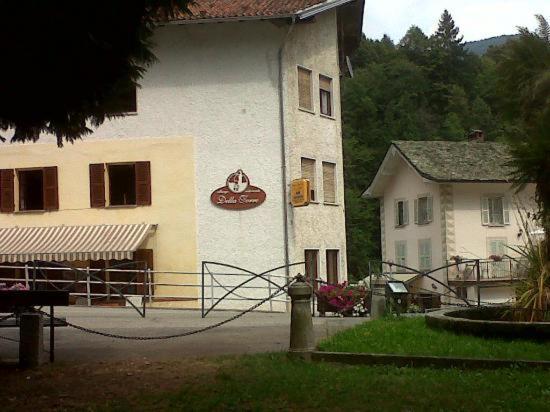 Hotel Torre Delle Giavine Dimora Storica Boccioleto Exterior foto